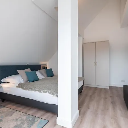 Westside Arthotel Apartmán