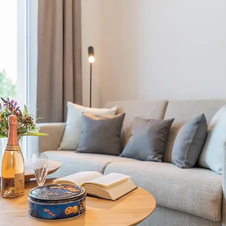 Westside Arthotel Apartment Kuehlungsborn