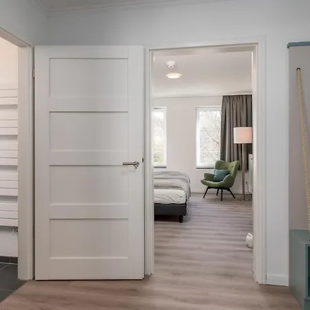 Westside Arthotel Apartmán 4*