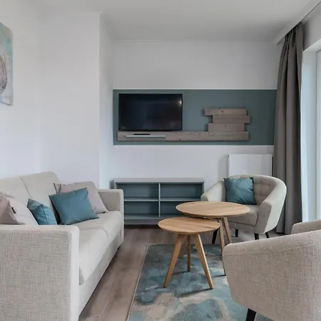 Westside Arthotel Apartment *