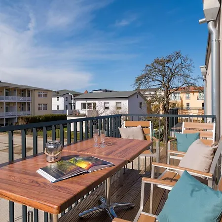 Westside Arthotel Apartment