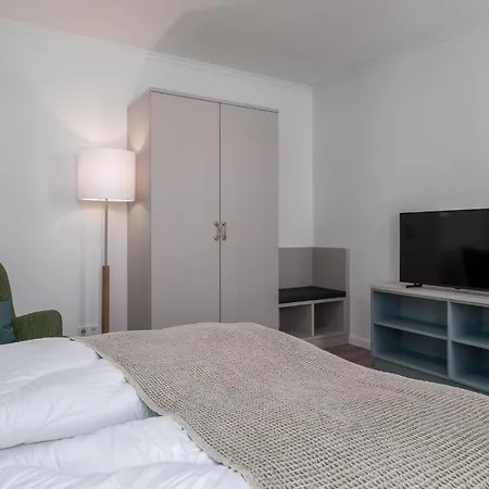 Westside Arthotel アパート